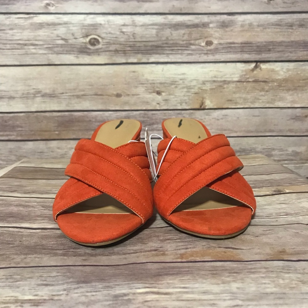 A New Day women’s orange suede heels size8 1/2 NWT